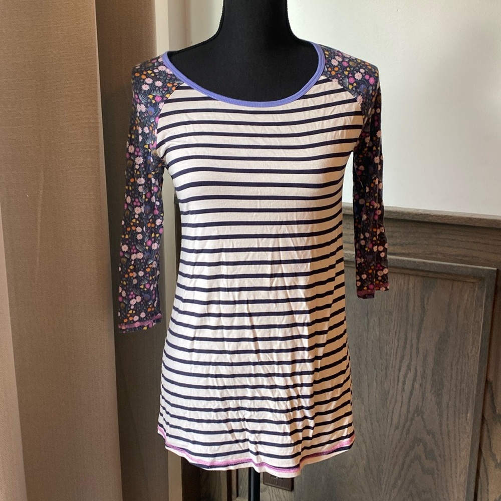 Matilda Jane top size small​